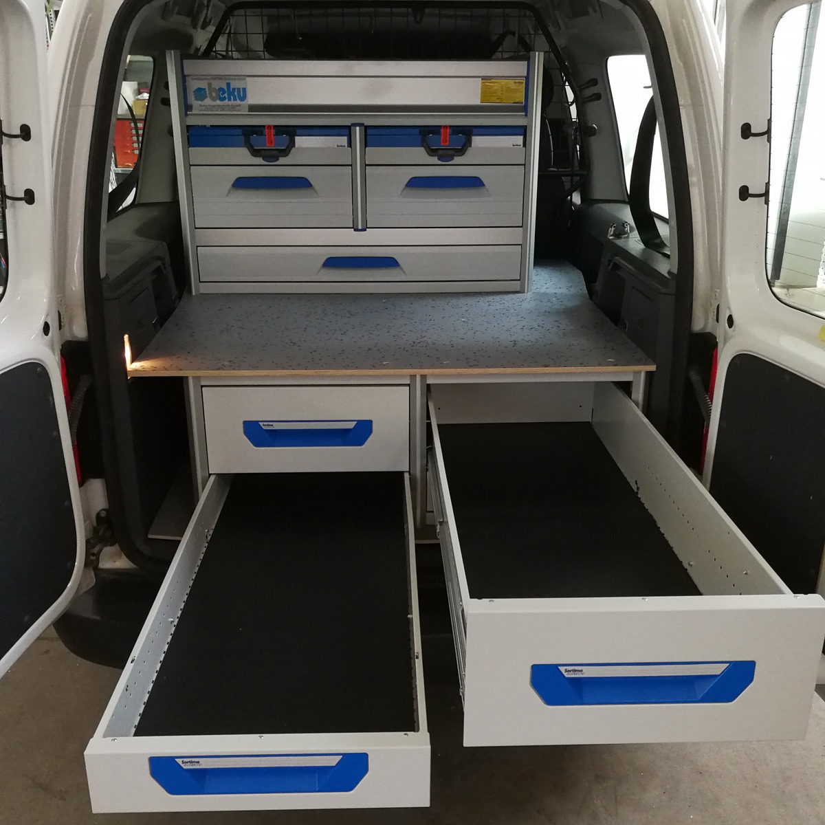 Sortimo Globelyst Fahrzeugeinrichtung VW Caddy Schubladen